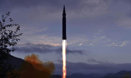 North Korea เผยขีปนาวุธไฮเปอร์โซนิกทำการบินทดสอบครั้งแรก