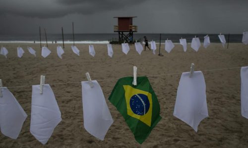 Brazil มีผู้เสียชีวิตจากไวรัส 600,000 ราย