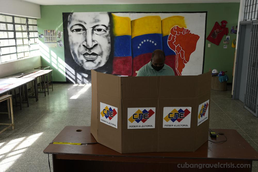 Venezuela เลือกตั้งระดับภูมิภาค ภายใต้การพิจารณาของผู้สังเกตการณ์ระหว่างประเทศ ชาวเวเนซุเอลาได้ลงคะแนนเสียงสำหรับการแข่งขันในท้องถิ่น