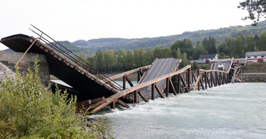 Norway bridge ถล่มไม่ทราบสาเหตุ สะพานไม้ข้ามแม่น้ำทางตอนใต้ของนอร์เวย์ถล่มในช่วงเช้าของวันจันทร์ โดยมีรถพุ่งลงไปในน้ำและรถบรรทุก